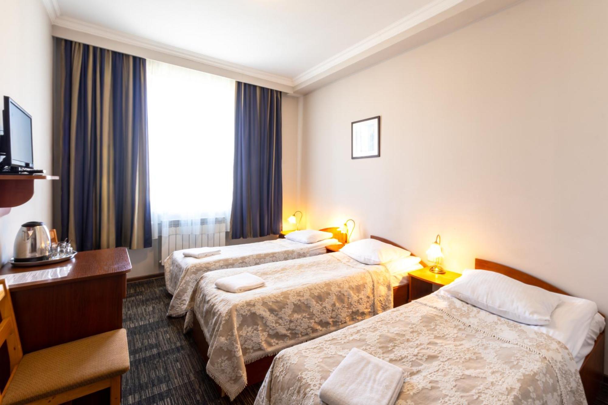 Noclegi Stadion Bed & Breakfast วอร์ซอ ภายนอก รูปภาพ