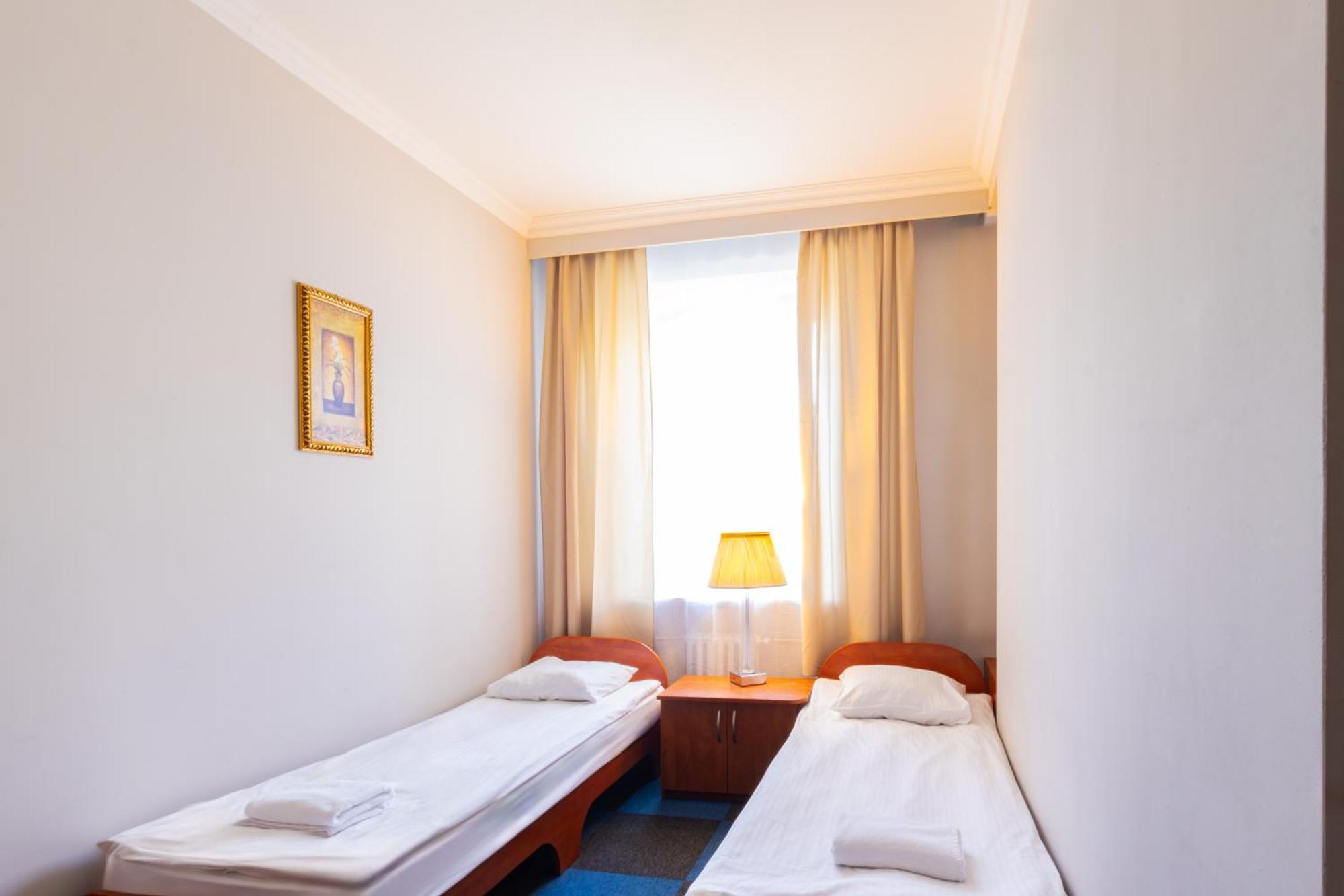 Noclegi Stadion Bed & Breakfast วอร์ซอ ภายนอก รูปภาพ
