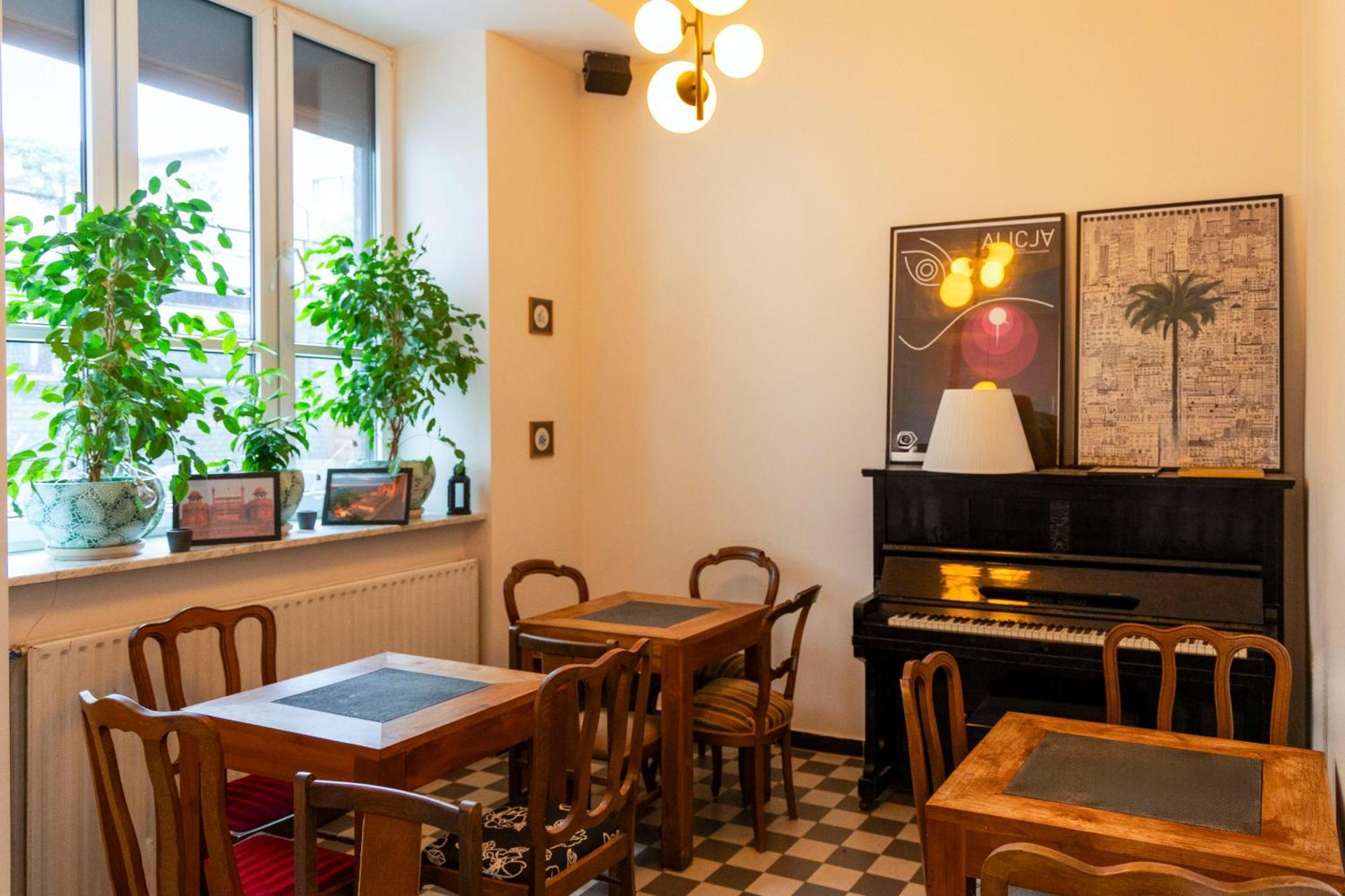 Noclegi Stadion Bed & Breakfast วอร์ซอ ภายนอก รูปภาพ