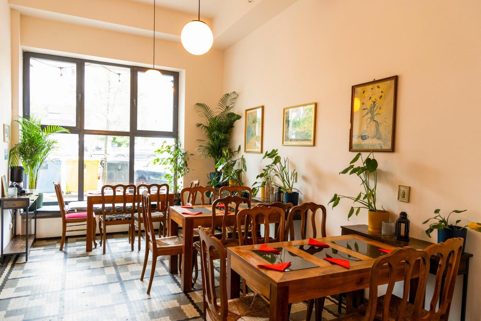 Noclegi Stadion Bed & Breakfast วอร์ซอ ภายนอก รูปภาพ