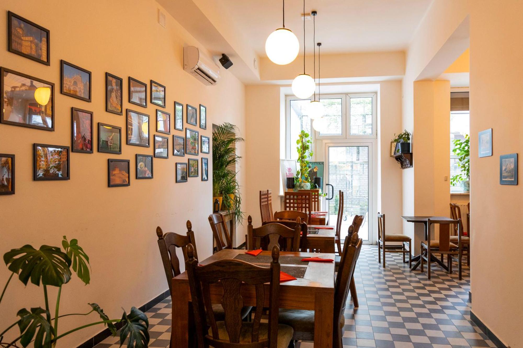 Noclegi Stadion Bed & Breakfast วอร์ซอ ภายนอก รูปภาพ