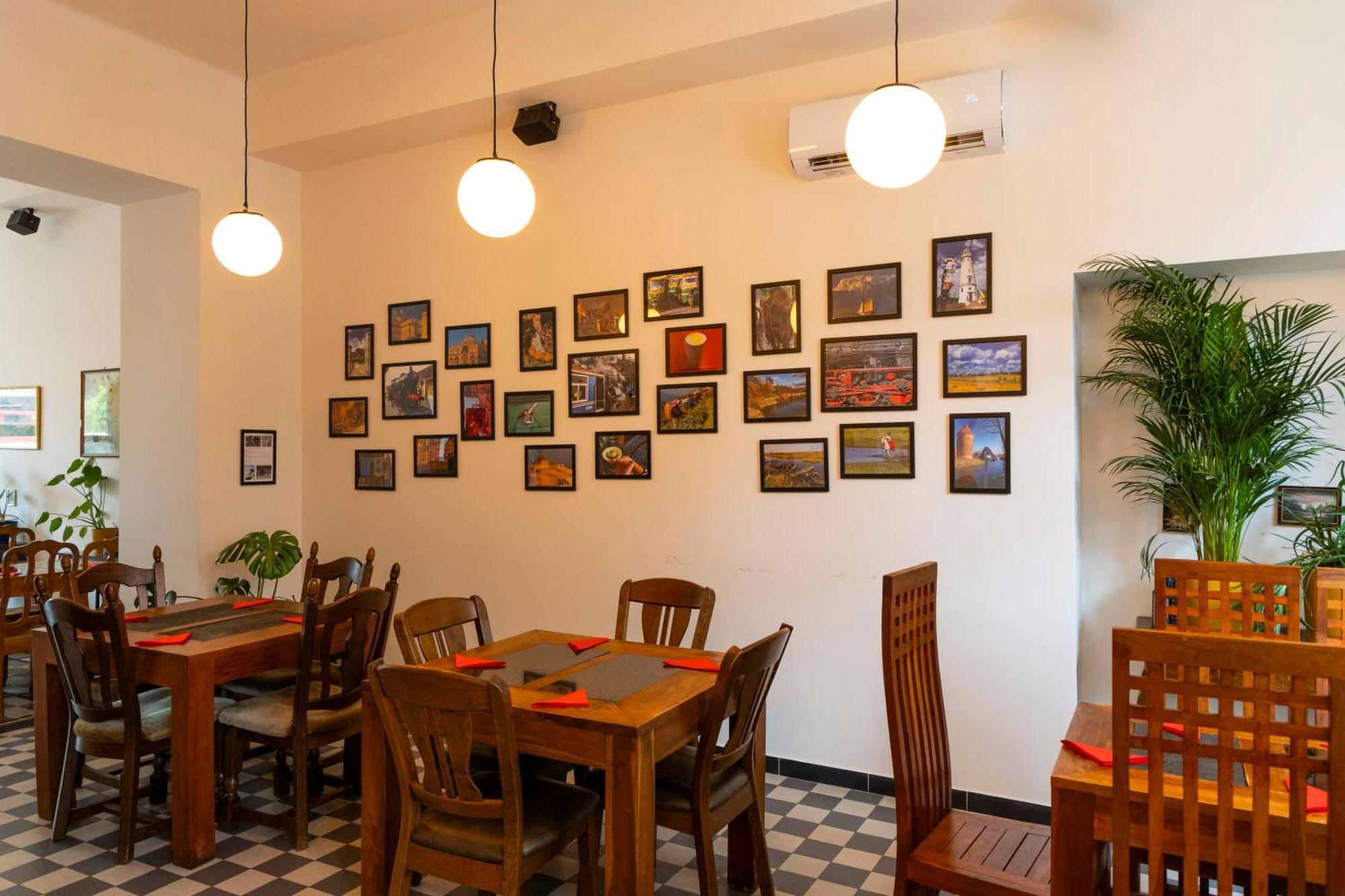 Noclegi Stadion Bed & Breakfast วอร์ซอ ภายนอก รูปภาพ